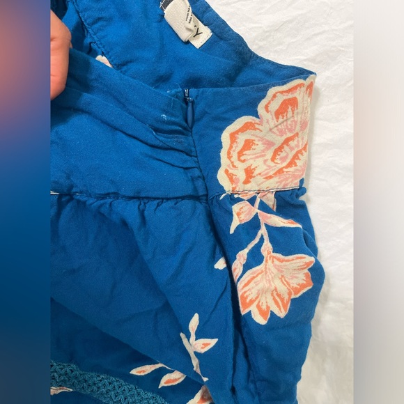 ROXY blue floral high waist shorts - Picture 2 of 3